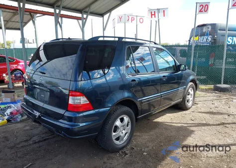 2002 Mercedes-Benz Ml 320 z USA, uszkodzony, nr VIN 4JGAB54E52A339847